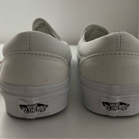 white vans - Picture 3 of 6